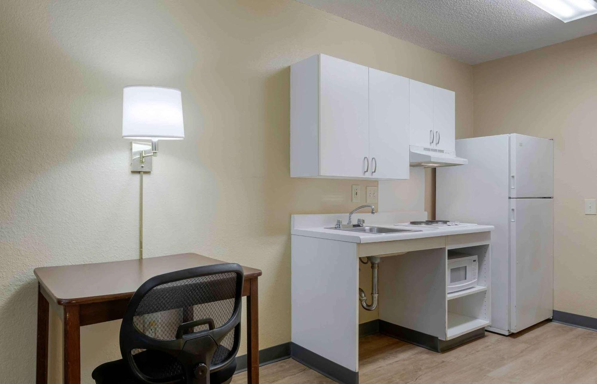 Extended Stay America Suites - Orlando - Convention Center - Universal Blvd Williamsburg Extérieur photo
